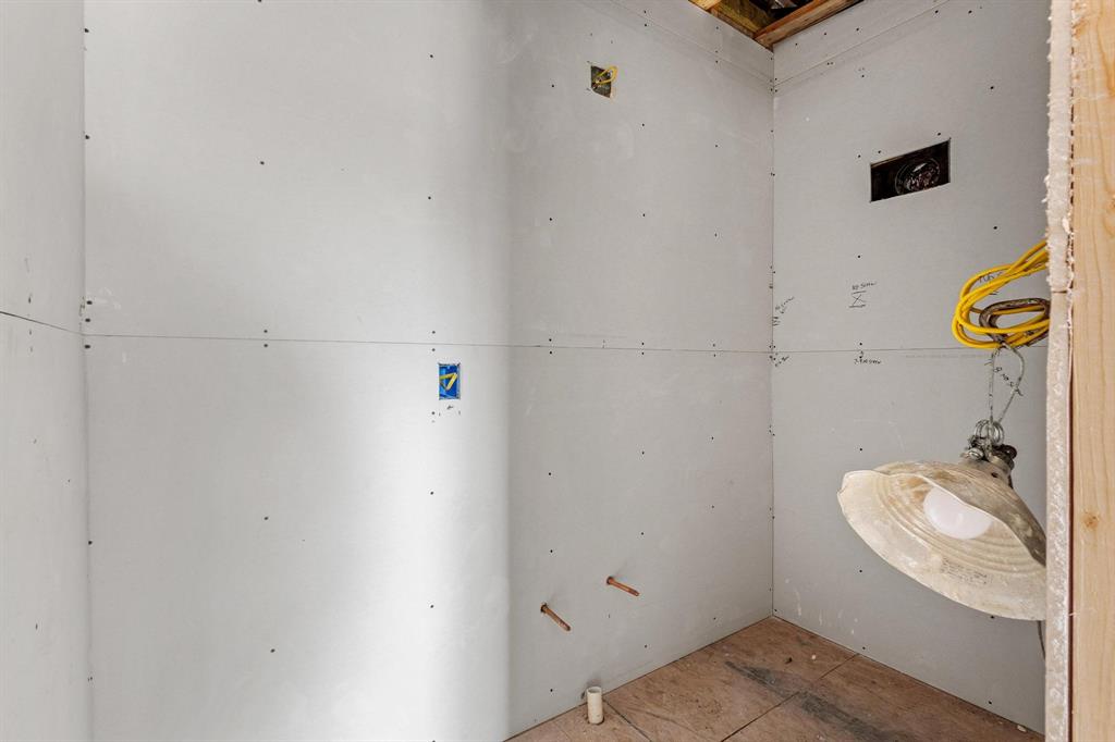 204 South Main Street Ector, TX 75439 - Photo 11 of 18