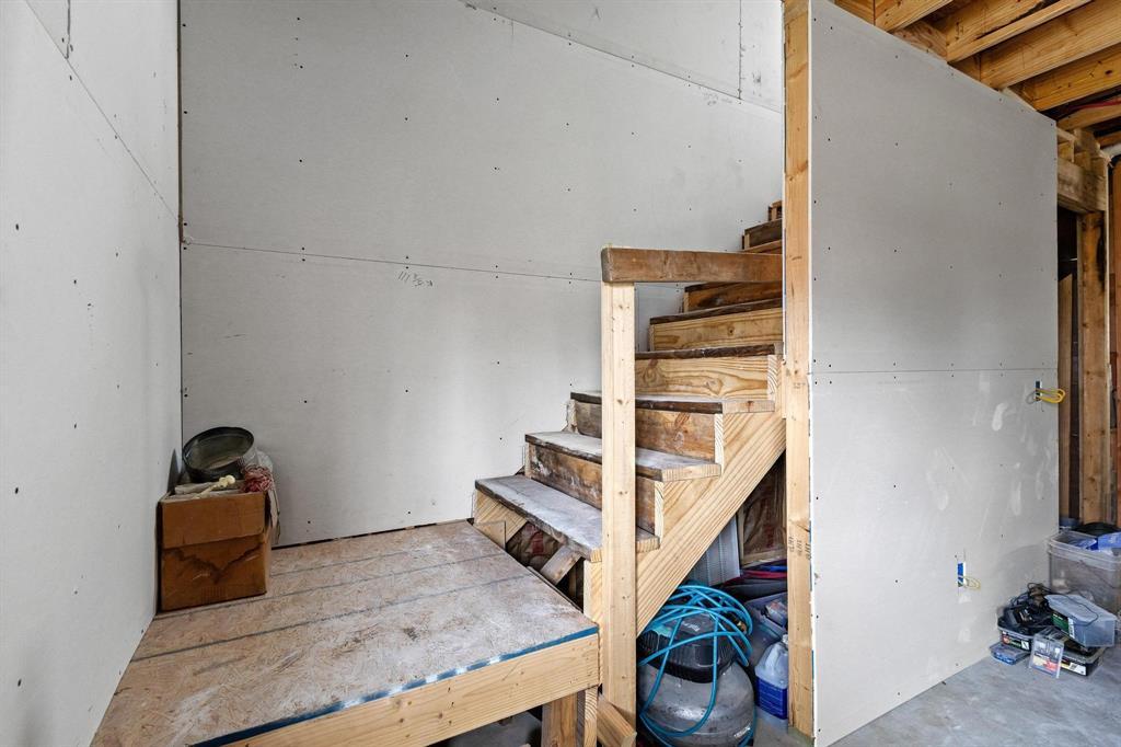 204 South Main Street Ector, TX 75439 - Photo 9 of 18