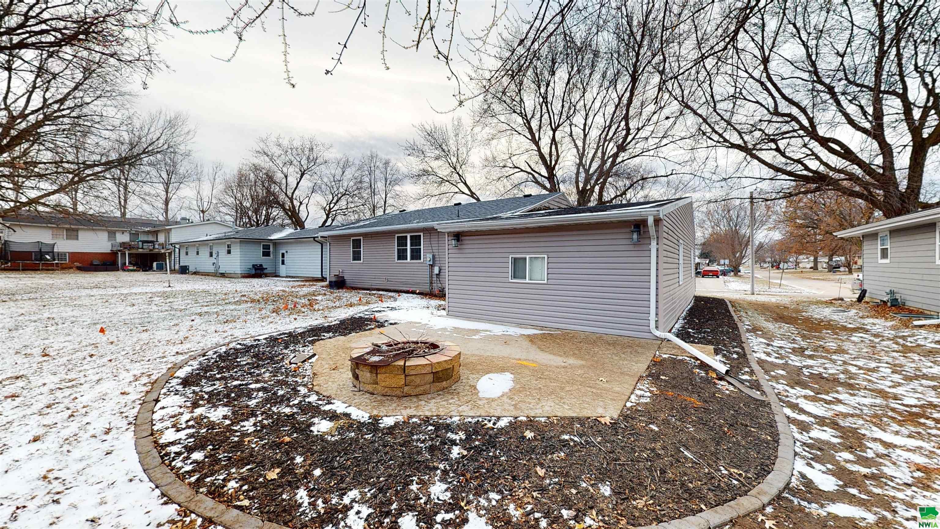 901 Cherokee Street Alta, IA 51002 - Photo 11 of 12 Gallery Image 11