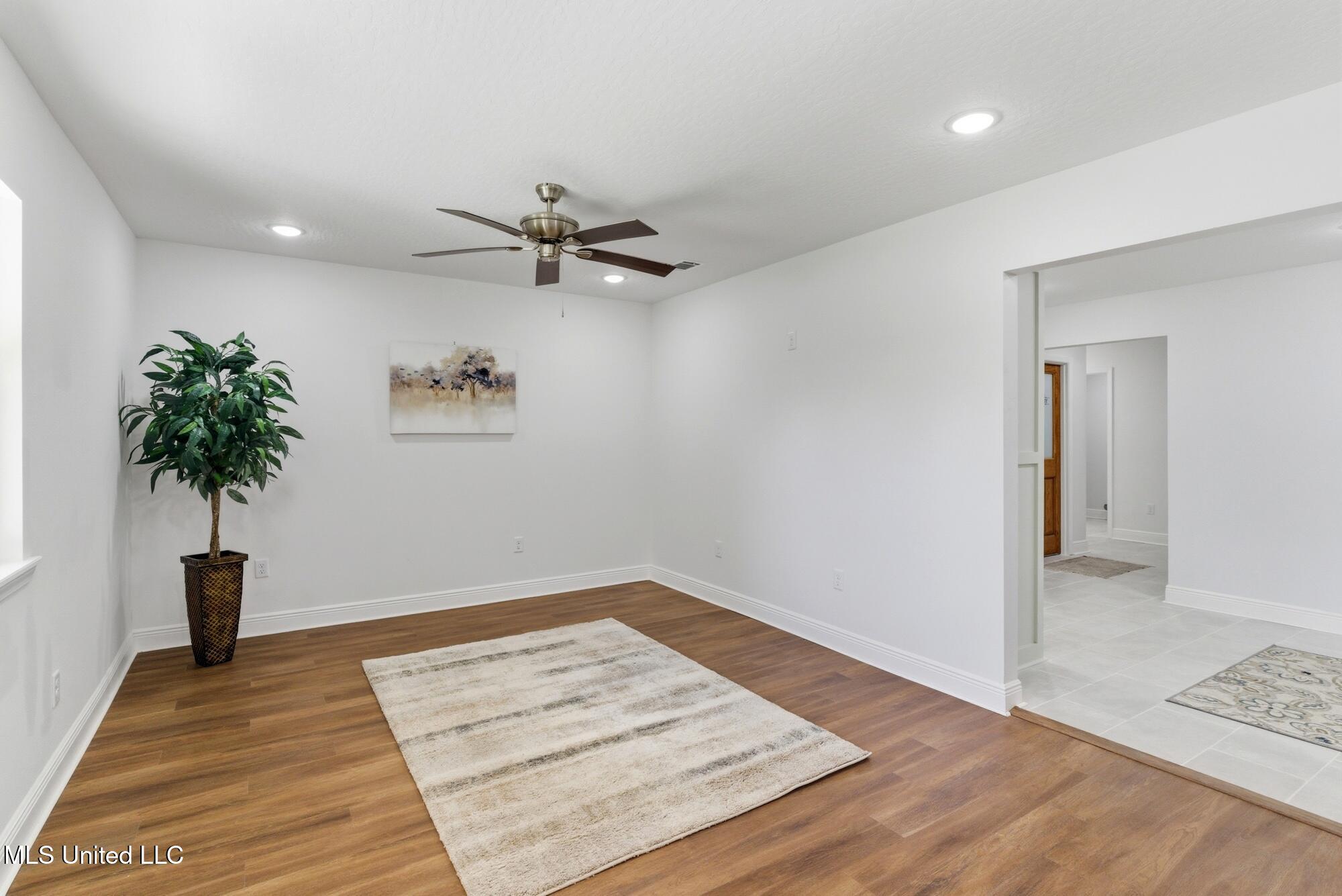 113 Green Street Petal, MS 39465 - Photo 3 of 38 dsc05511