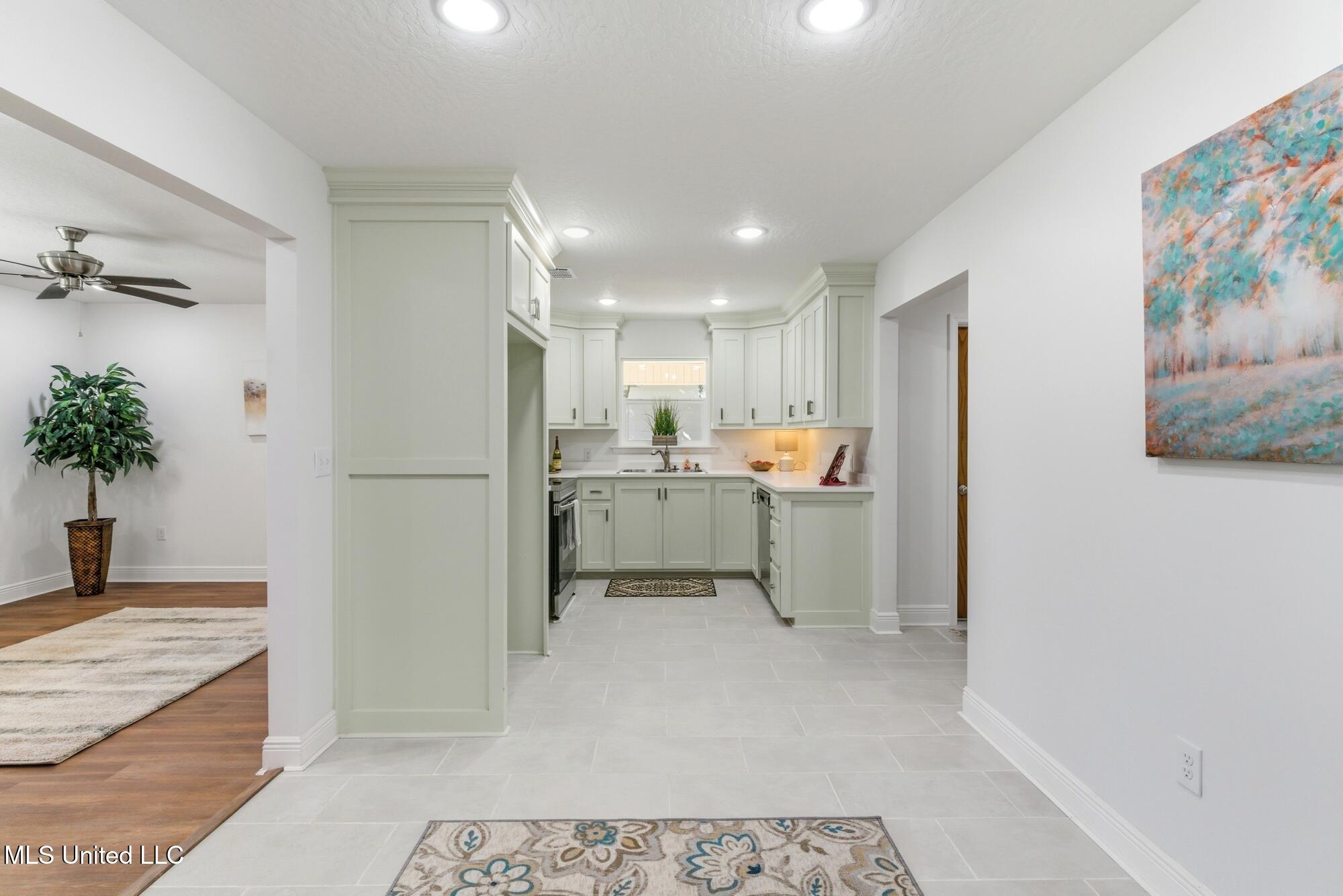 113 Green Street Petal, MS 39465 - Photo 7 of 38 dsc05523