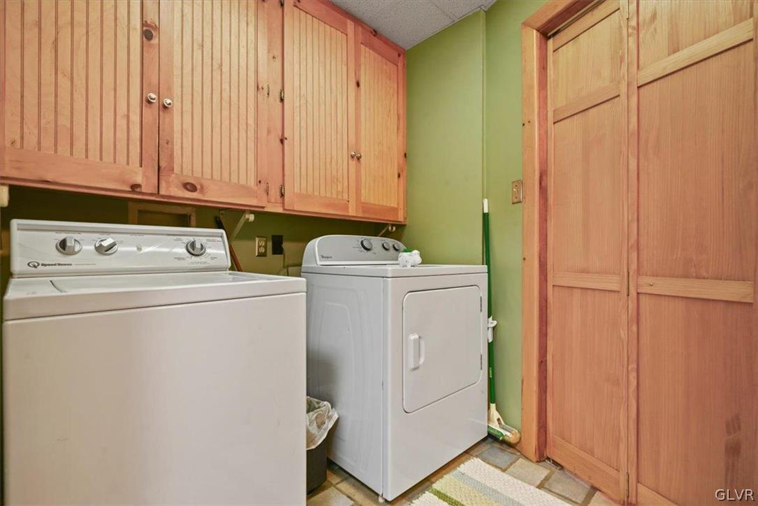 461 T Rte 318 Moscow, PA 18444 - Photo 34 of 50 a utility room with dryer and washer