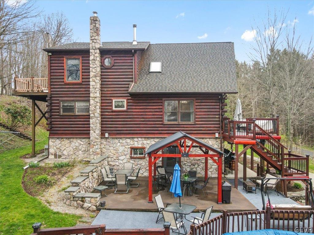 461 T Rte 318 Moscow, PA 18444 - Photo 36 of 50