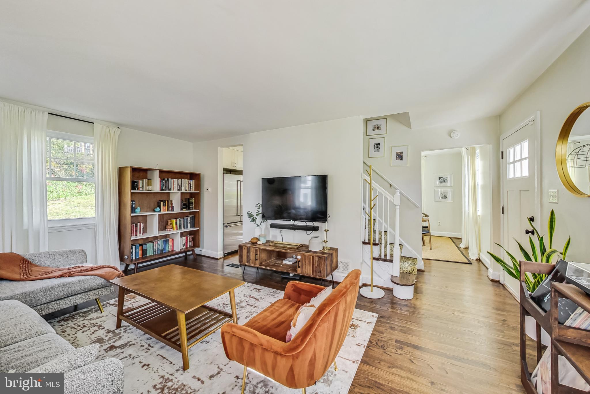 9913 Tenbrook Drive Silver Spring, MD 20901 - Photo 6 of 37