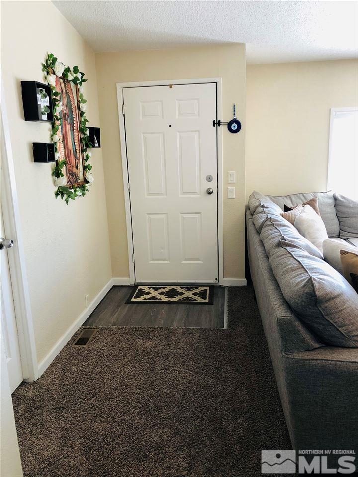 2761 Larkspur Street Reno, NV 89512 - Photo 33 of 36 Photo 37