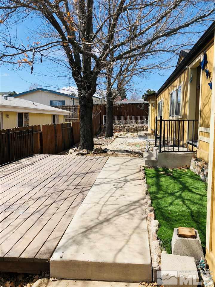 2761 Larkspur Street Reno, NV 89512 - Photo 6 of 36 Photo 6