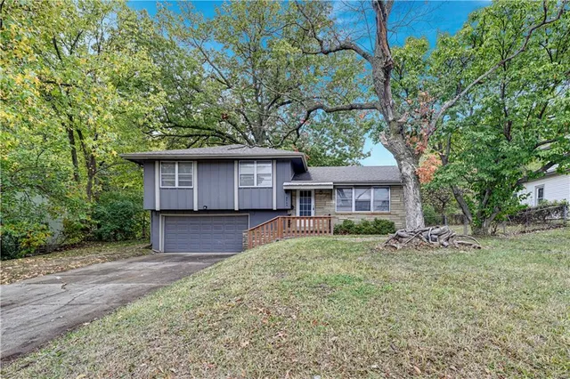 $239,900 | 8944 Holmes Road, Kansas City, MO 64131