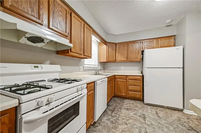 $239,900 | 8944 Holmes Road, Kansas City, MO 64131