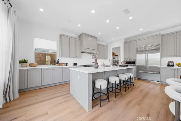 $3,298,000 | 63 Longchamp, Irvine, CA 92602