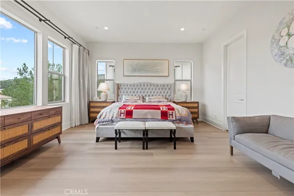 $3,298,000 | 63 Longchamp, Irvine, CA 92602