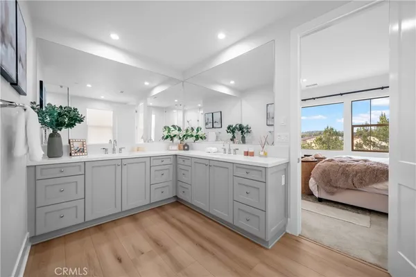 $3,298,000 | 63 Longchamp, Irvine, CA 92602
