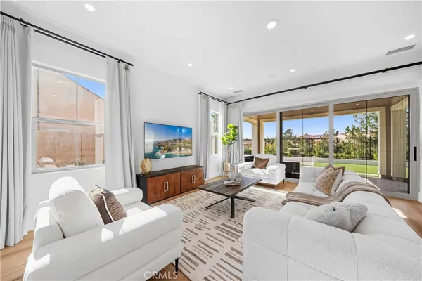 $3,298,000 | 63 Longchamp, Irvine, CA 92602