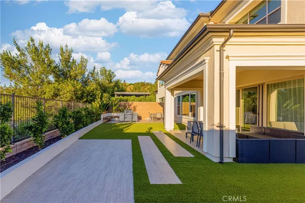 $3,298,000 | 63 Longchamp, Irvine, CA 92602