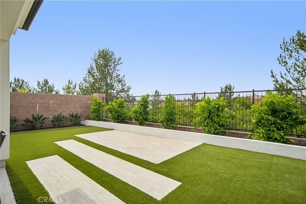 $3,298,000 | 63 Longchamp, Irvine, CA 92602