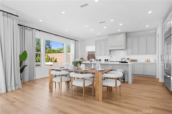 $3,298,000 | 63 Longchamp, Irvine, CA 92602