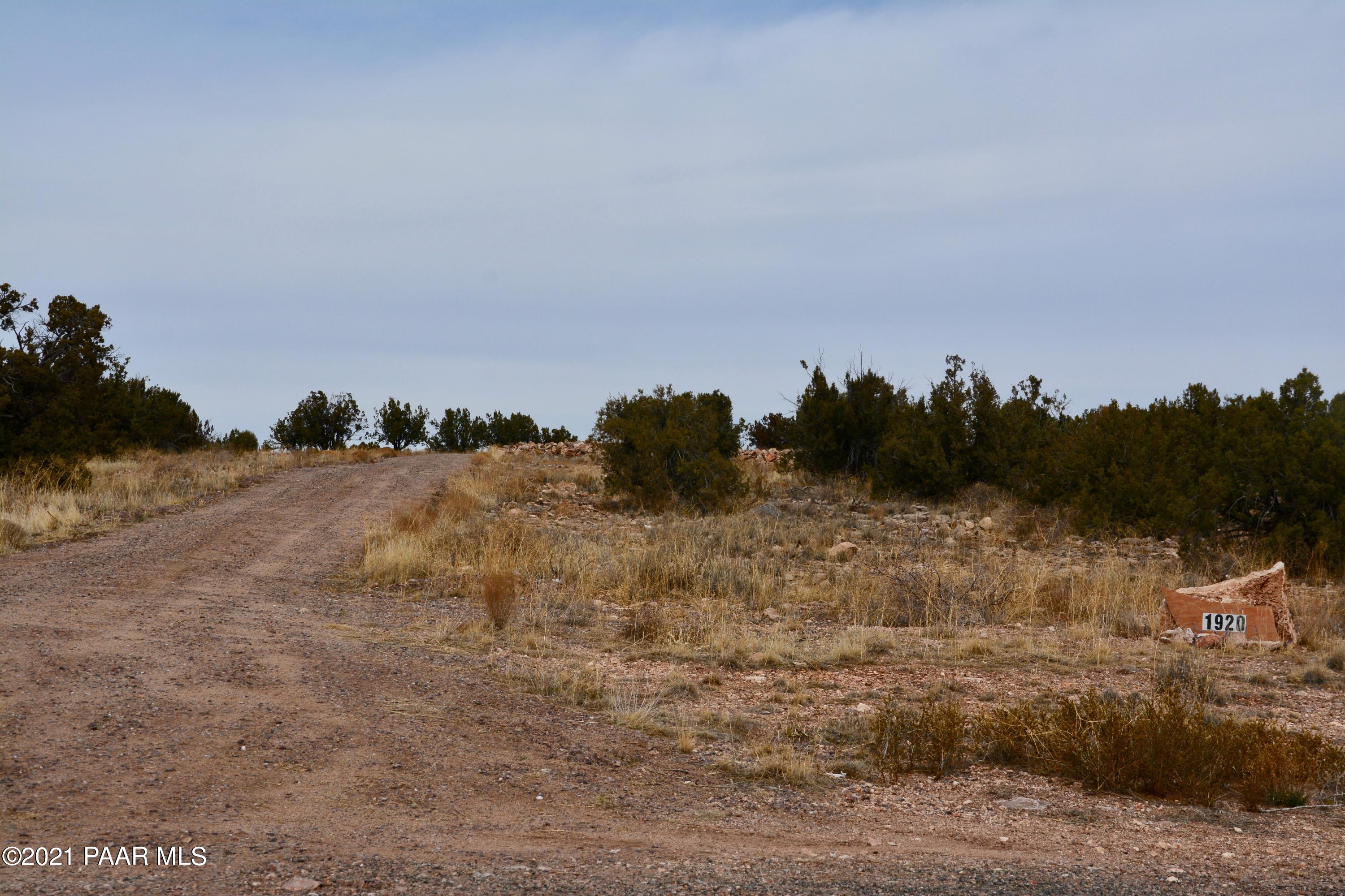 1920 East Aiken Ranch Road Paulden, AZ 86334 - Photo 2 of 16 Driveway to your homesite!