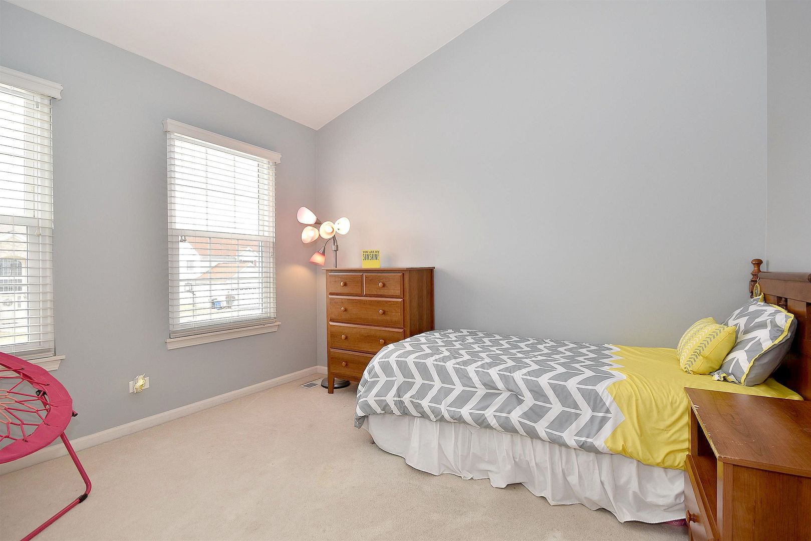6830 Highgate Road Carpentersville, IL 60110 - Photo 15 of 25 Gallery Image 15