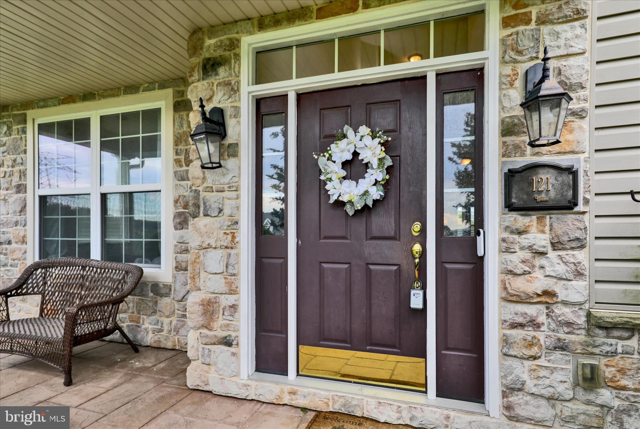 121 Great Bend Way Sinking Spring, PA 19608 - Photo 3 of 59 360_4961