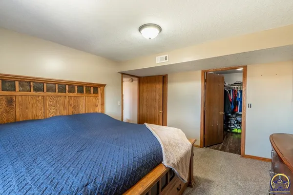 $249,000 | 422 Western Street, Onaga, KS 66521