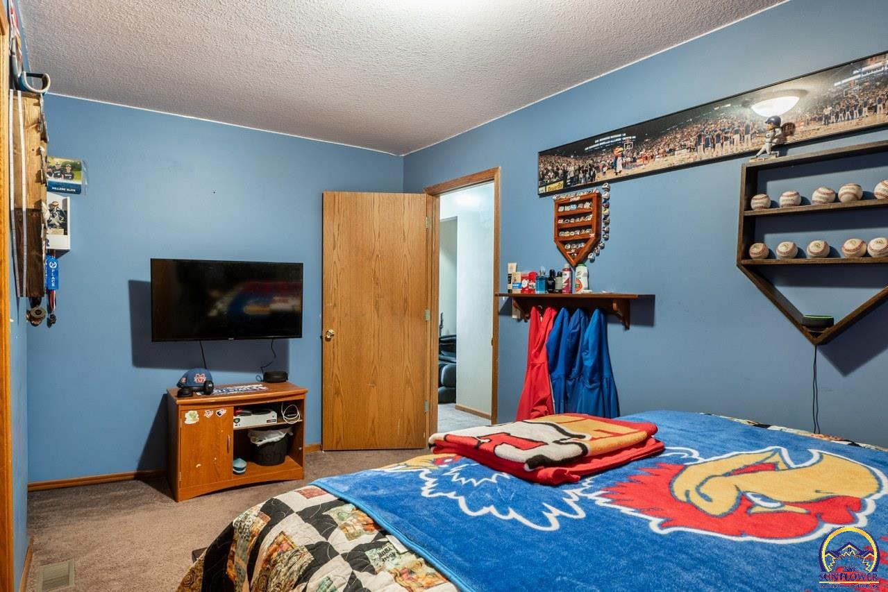 422 Western Street Onaga, KS 66521 - Photo 21 of 27