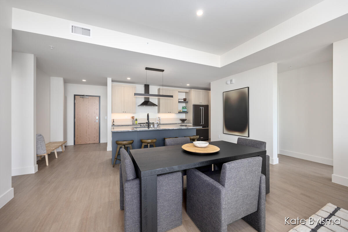 144 Oakes Street Southwest, Unit 1903 Grand Rapids, MI 49503 - Photo 19 of 63 Dining Area