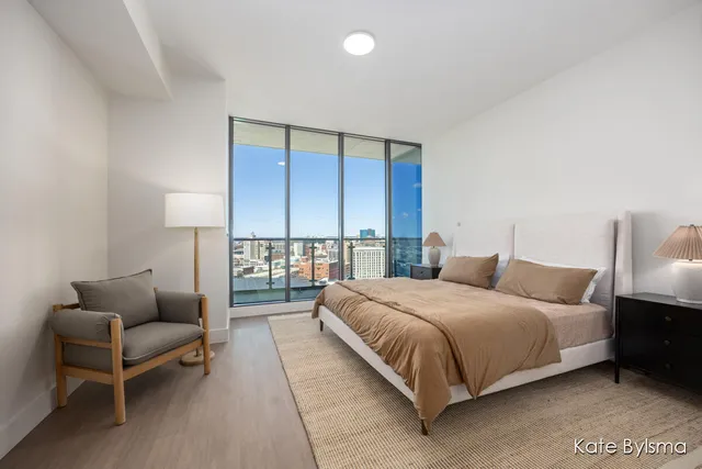 $895,000 | 144 Oakes Street Southwest, Unit 1903, Grand Rapids, MI 49503