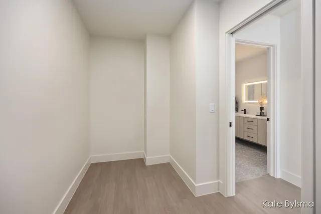 $895,000 | 144 Oakes Street Southwest, Unit 1903, Grand Rapids, MI 49503