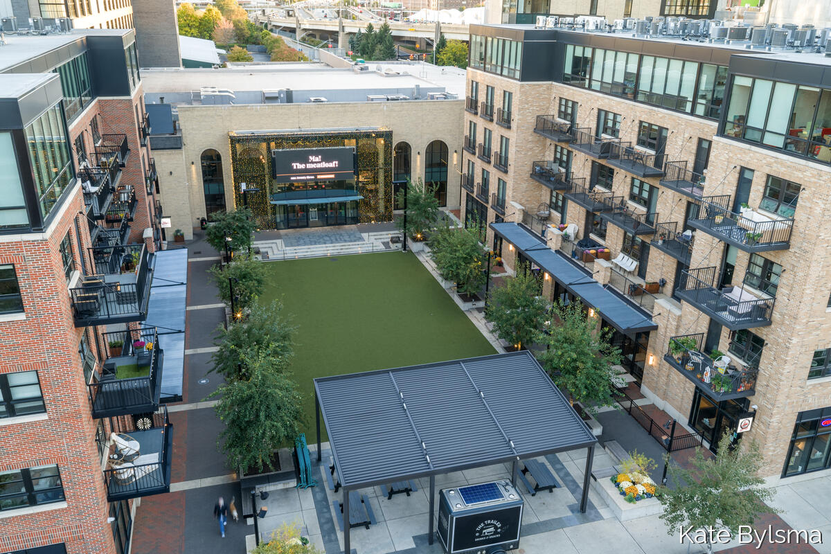 144 Oakes Street Southwest, Unit 1903 Grand Rapids, MI 49503 - Photo 53 of 63 Studio Park Piazza