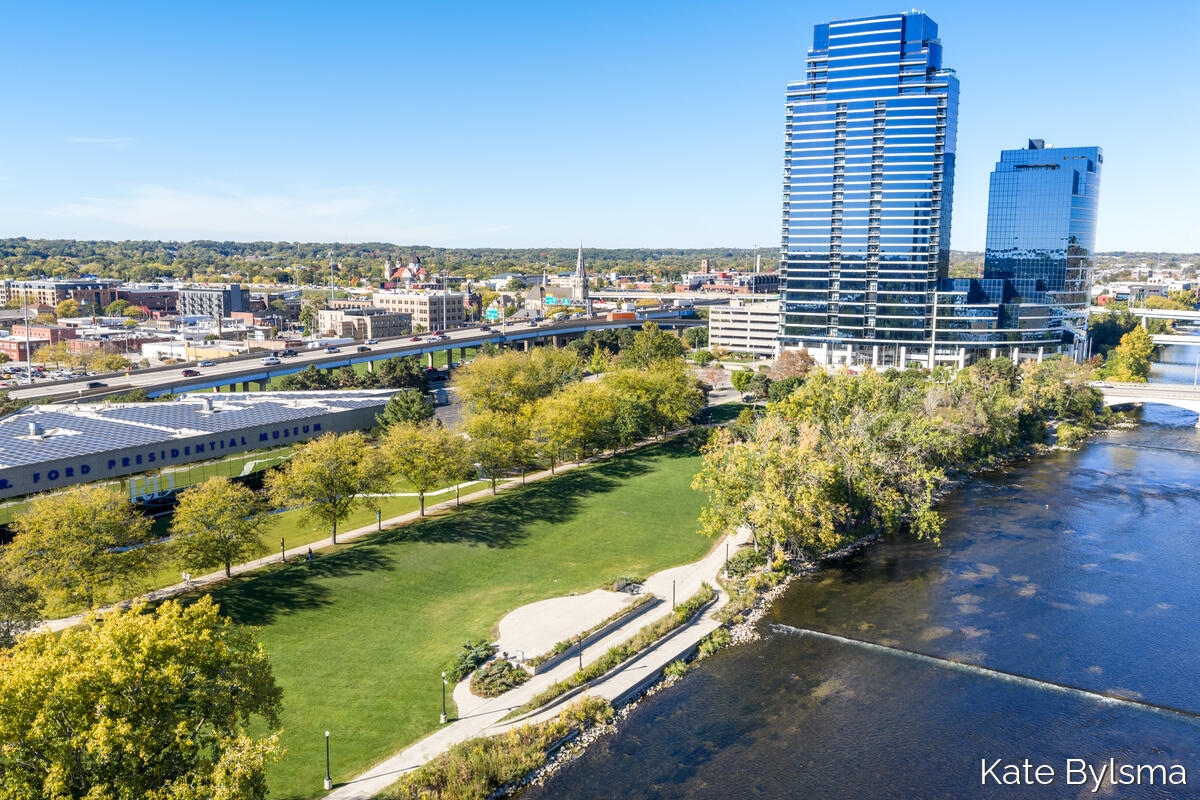 144 Oakes Street Southwest, Unit 1903 Grand Rapids, MI 49503 - Photo 62 of 63 Ah Nab Awen Par