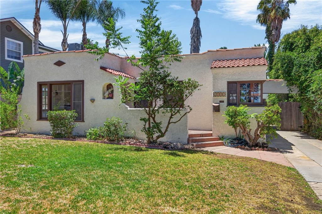 3956 Beechwood Place Riverside, CA 92506 - Photo 1 of 31
