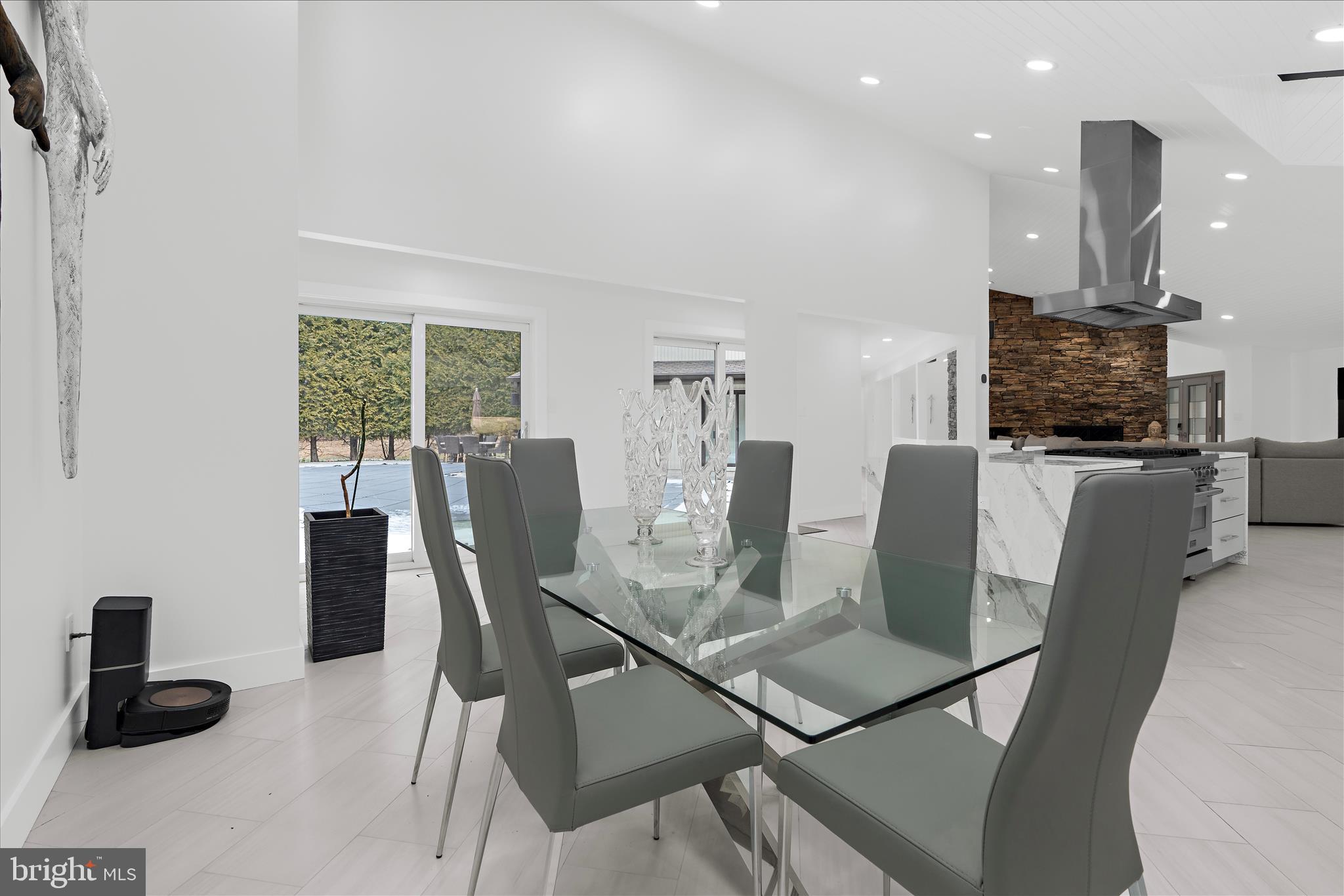 2308 Caves Road Owings Mills, MD 21117 - Photo 17 of 70 a view of a dining room with furniture