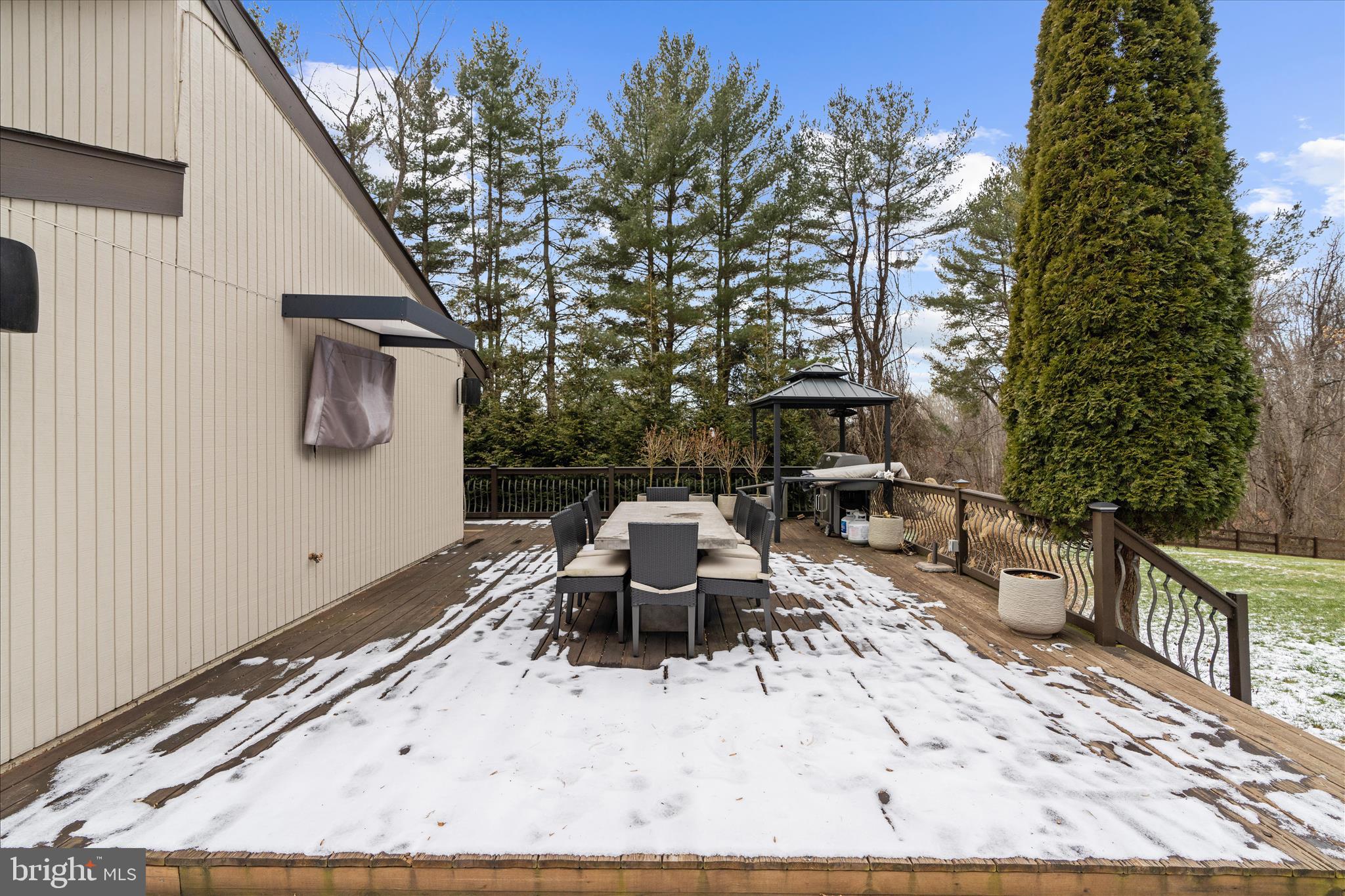 2308 Caves Road Owings Mills, MD 21117 - Photo 58 of 70 a view of a patio with chair and tables