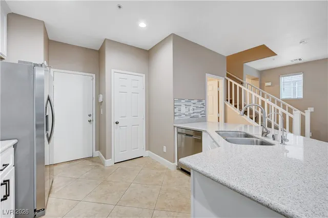 $1,995 | 645 Monument Point Street, Henderson, NV 89002