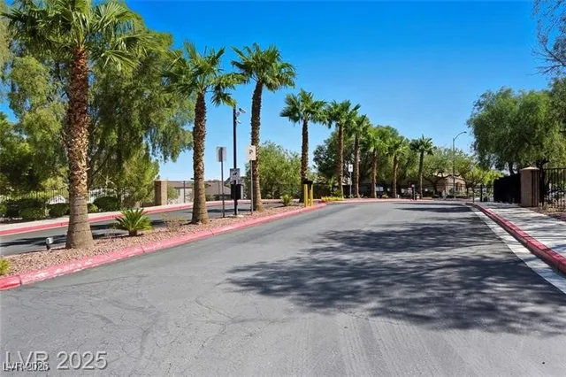 $1,995 | 645 Monument Point Street, Henderson, NV 89002