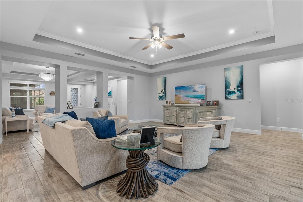 20332 Bandera Place Venice, FL 34293 - Photo 3 of 40