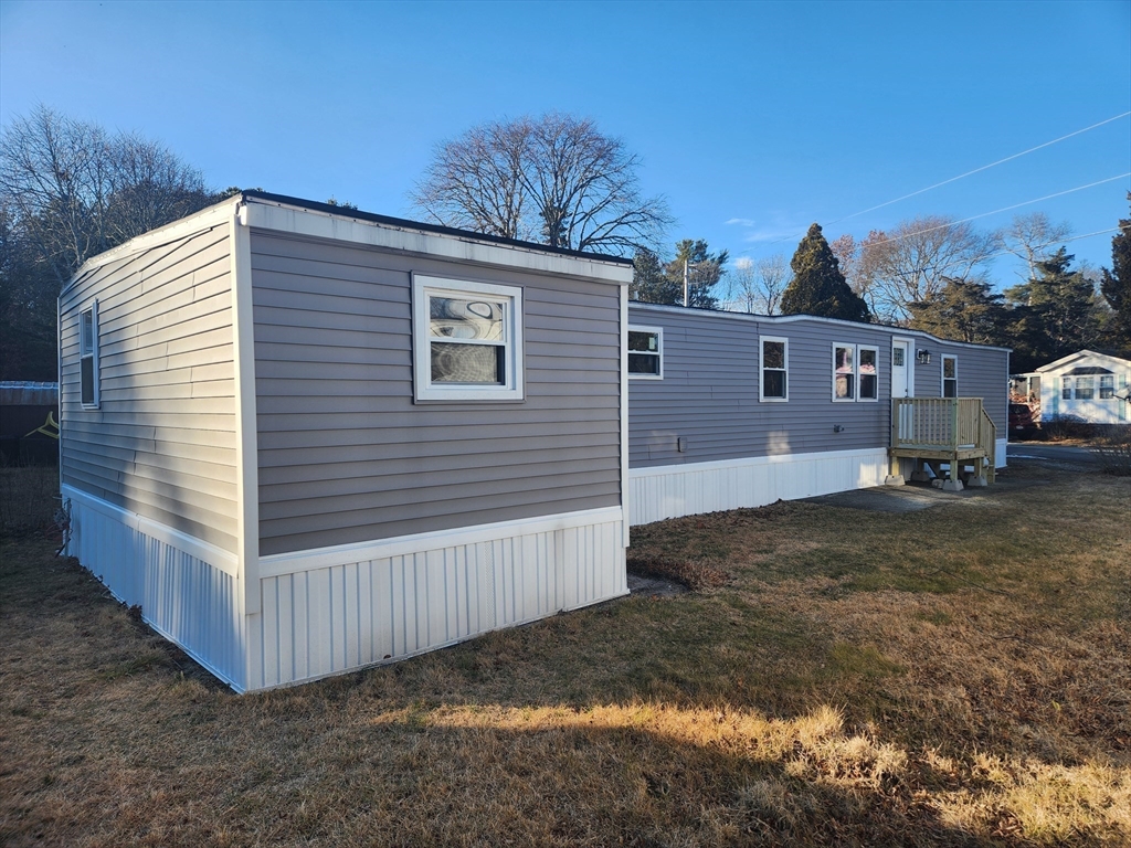 3 4th Avenue Bourne, MA 02559 - Photo 3 of 23
