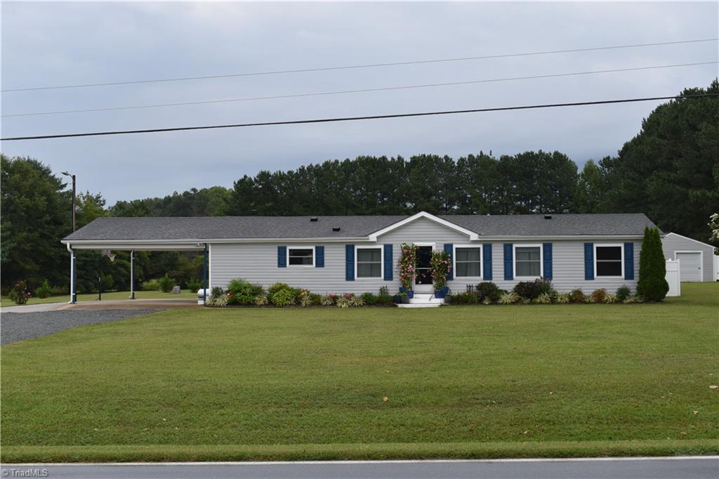 8620 Snow Camp Road Snow Camp, NC 27349 - Photo 2 of 40 Gallery Image 2