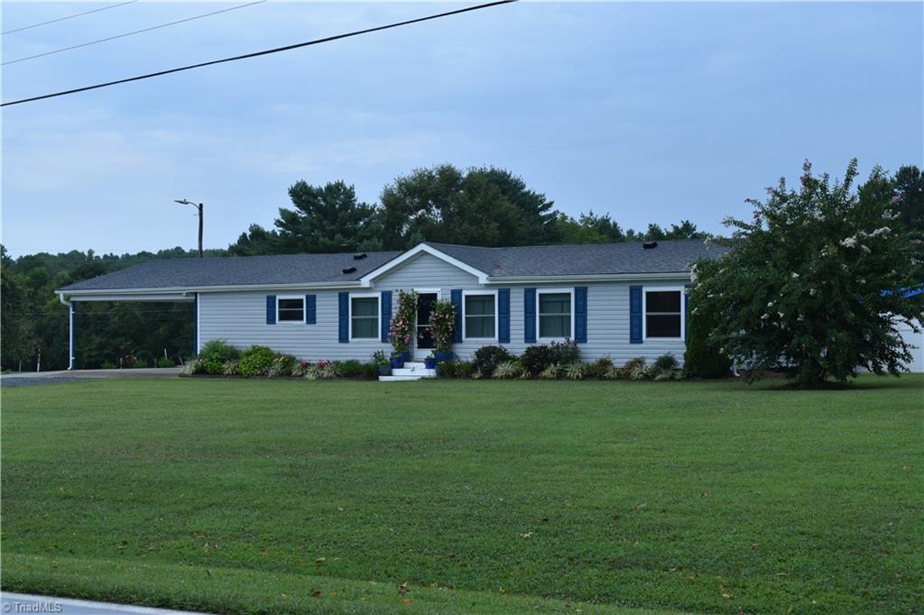 8620 Snow Camp Road Snow Camp, NC 27349 - Photo 4 of 40 Gallery Image 4