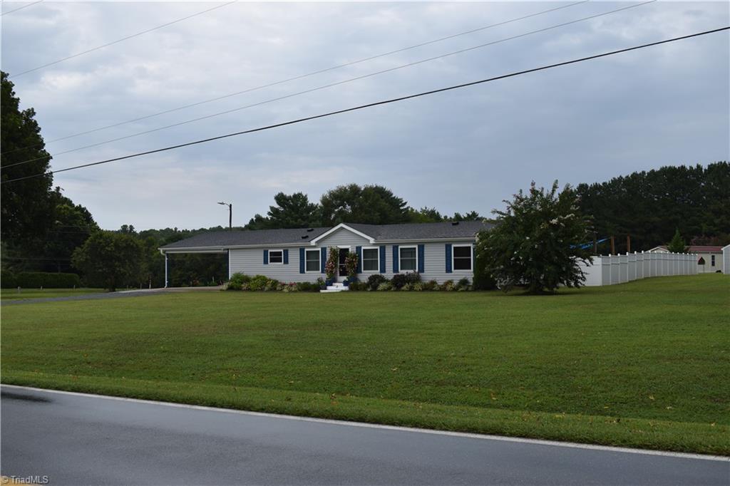 8620 Snow Camp Road Snow Camp, NC 27349 - Photo 5 of 40 Gallery Image 5