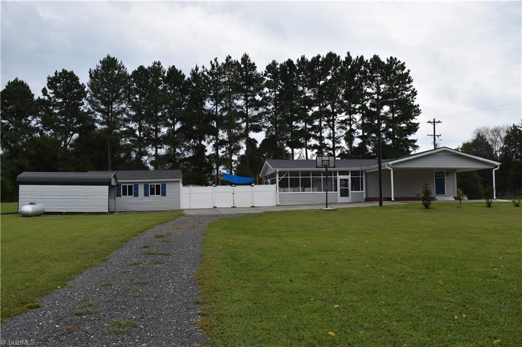8620 Snow Camp Road Snow Camp, NC 27349 - Photo 9 of 40 Gallery Image 9