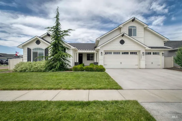 $625,000 | 17331 North Fort Laramie Way, Nampa, ID 83687