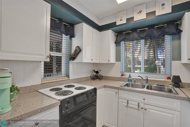 $250,000 | 1410 South Ocean Boulevard, Unit 1F, Lauderdale-by-the-Sea, FL 33062