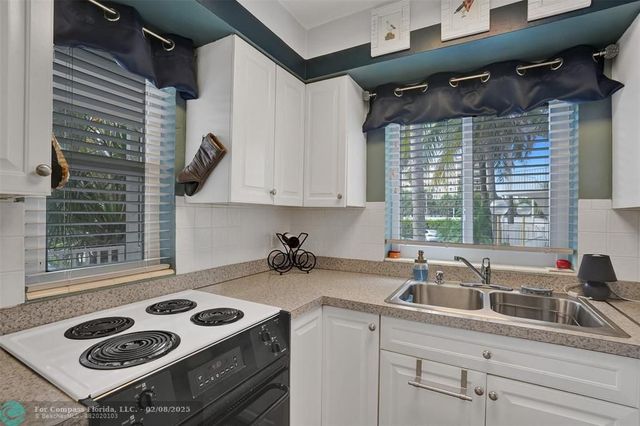 $250,000 | 1410 South Ocean Boulevard, Unit 1F, Lauderdale-by-the-Sea, FL 33062