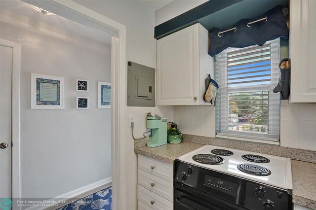 $250,000 | 1410 South Ocean Boulevard, Unit 1F, Lauderdale-by-the-Sea, FL 33062