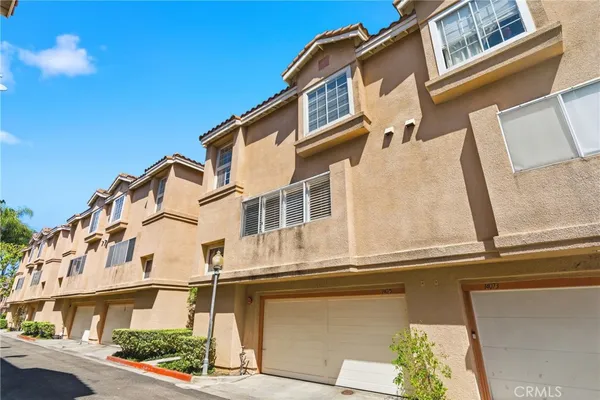 $665,000 | 14075 Lemoli Avenue, Hawthorne, CA 90250
