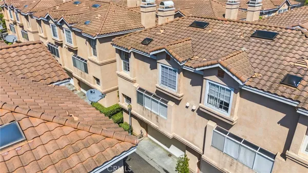 $665,000 | 14075 Lemoli Avenue, Hawthorne, CA 90250