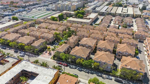 $665,000 | 14075 Lemoli Avenue, Hawthorne, CA 90250