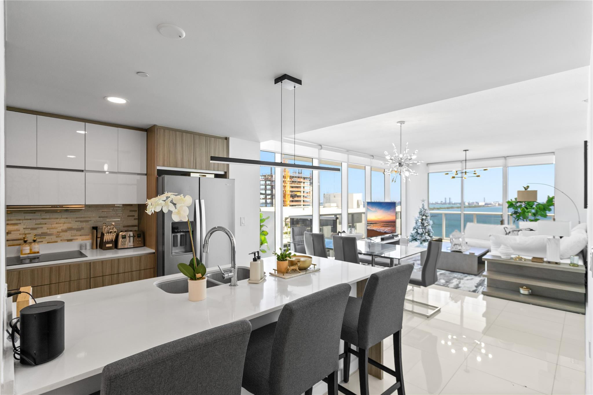 600 Northeast 27th Street, Unit 2301 Miami, FL 33137 - Photo 21 of 77 Photo 21