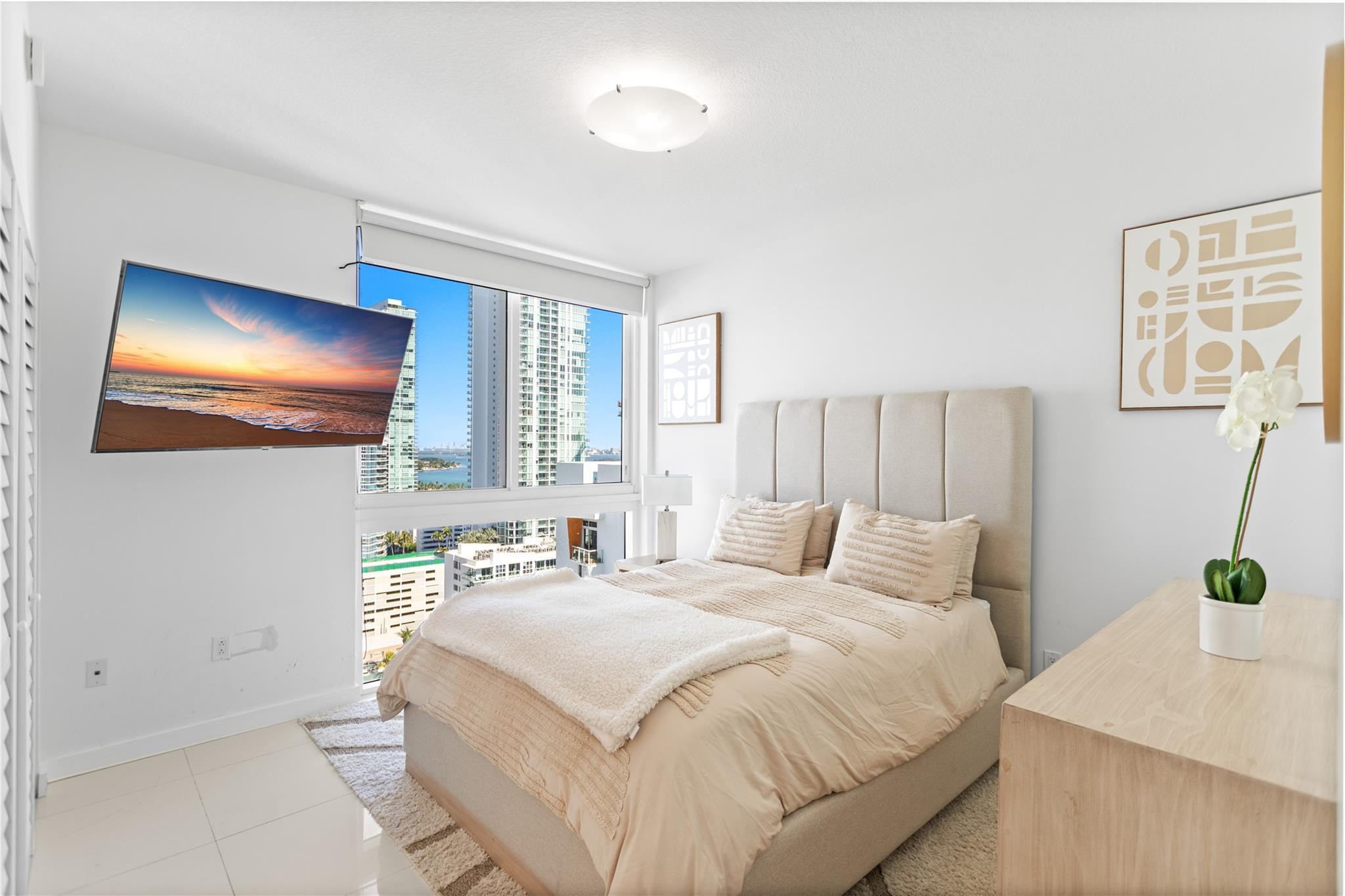 600 Northeast 27th Street, Unit 2301 Miami, FL 33137 - Photo 4 of 77 Photo 4