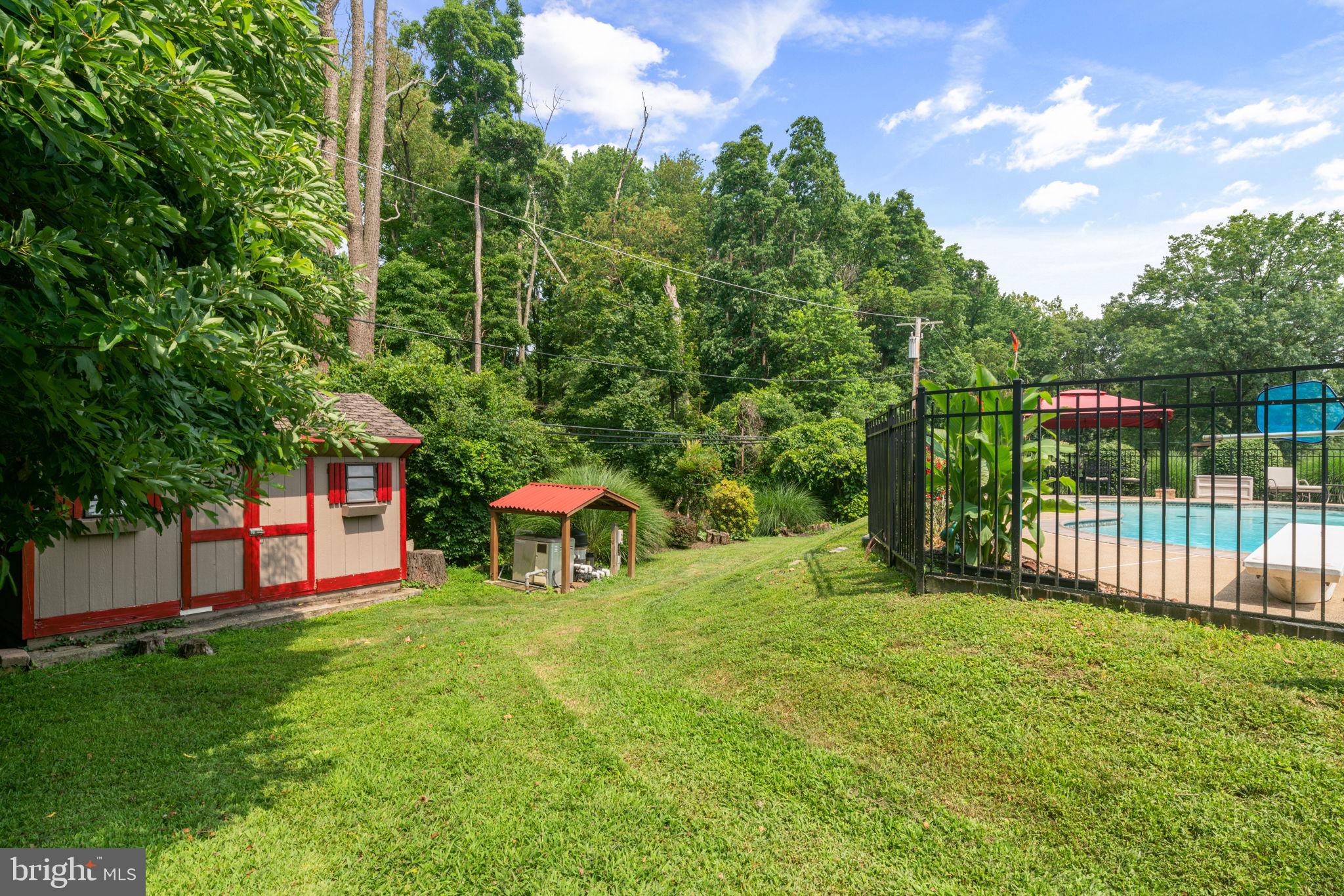 501 Wingate Road Huntingdon Valley, PA 19006 - Photo 36 of 38 Pool Supplies Shed